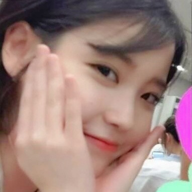 IU♡李知恩 自调
cr.妮妮睡不醒-