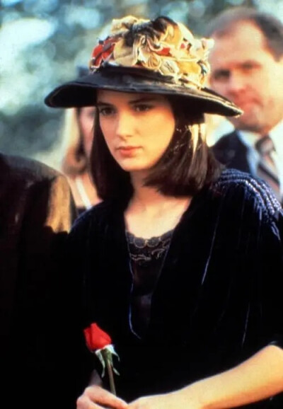 薇诺娜·瑞德
Winona Ryder 