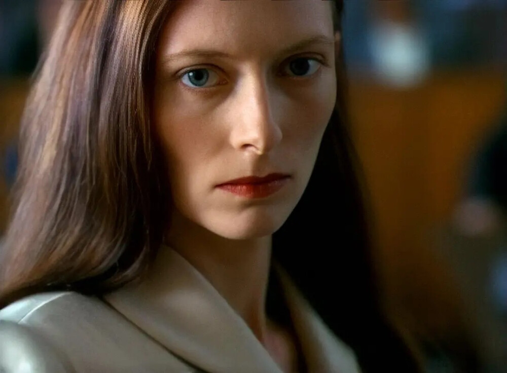 蒂尔达·斯文顿
Tilda ·Swinton