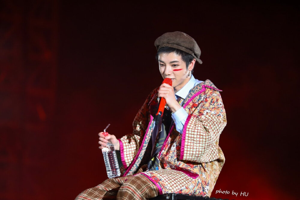 华晨宇 19火星演唱会 海口 191116