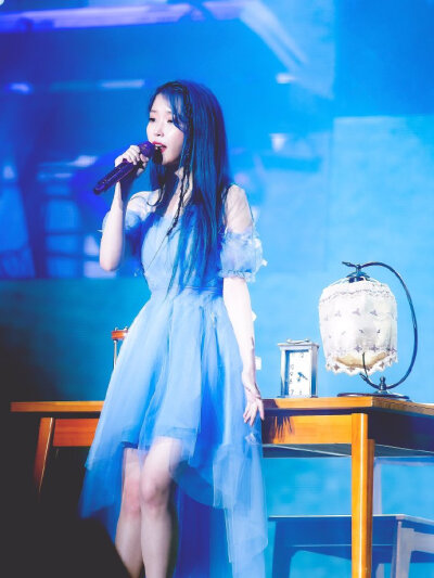 IU Love Poem 釜山 tour， cr.placebo_93