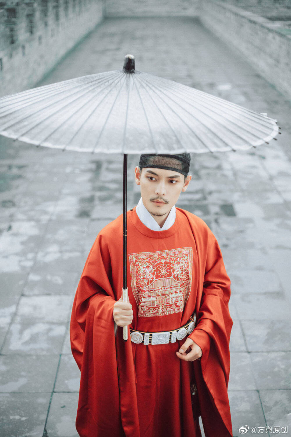 男子汉服