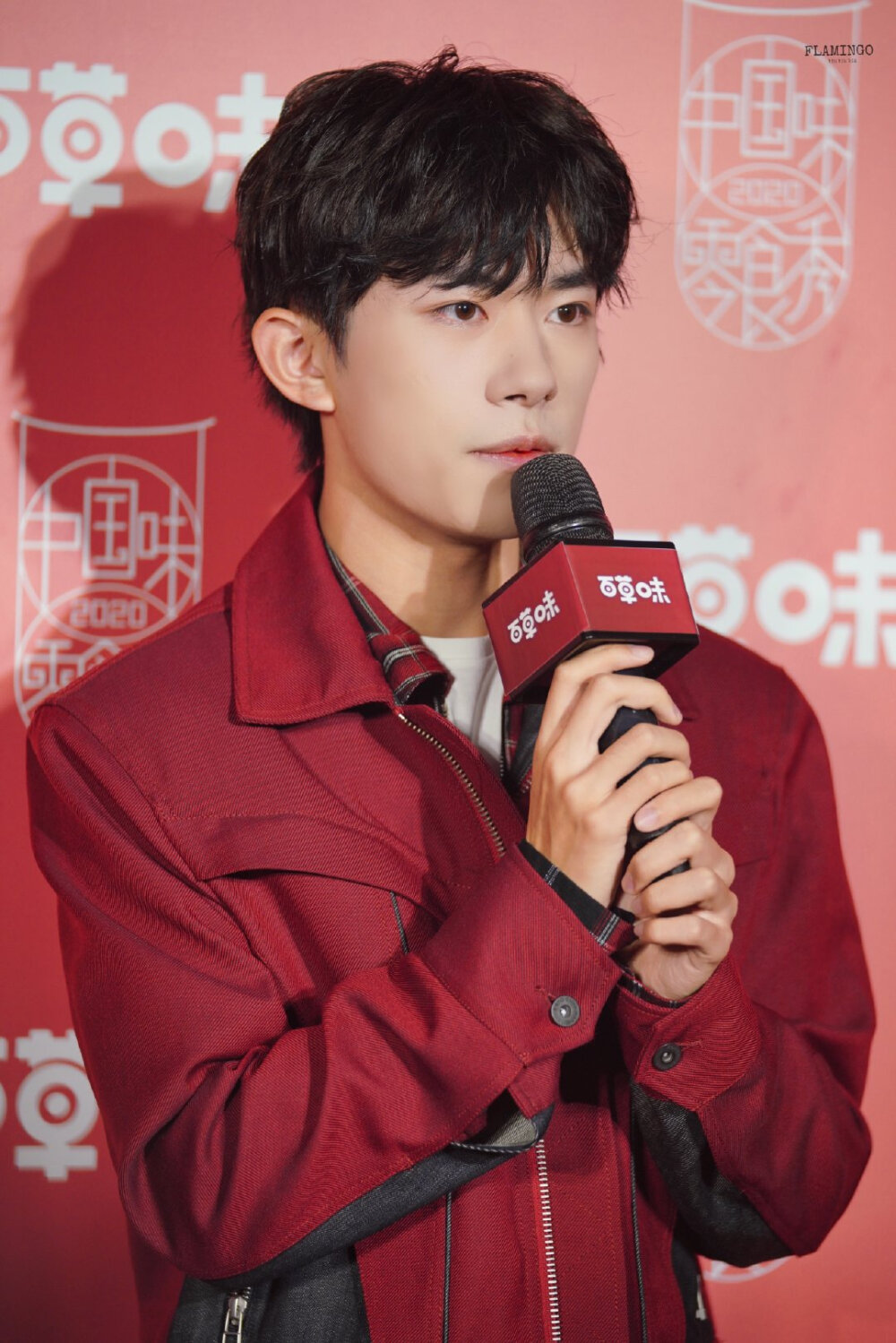 #易烊千玺 #TFBOYS 百草味中国零食秀活动 高清