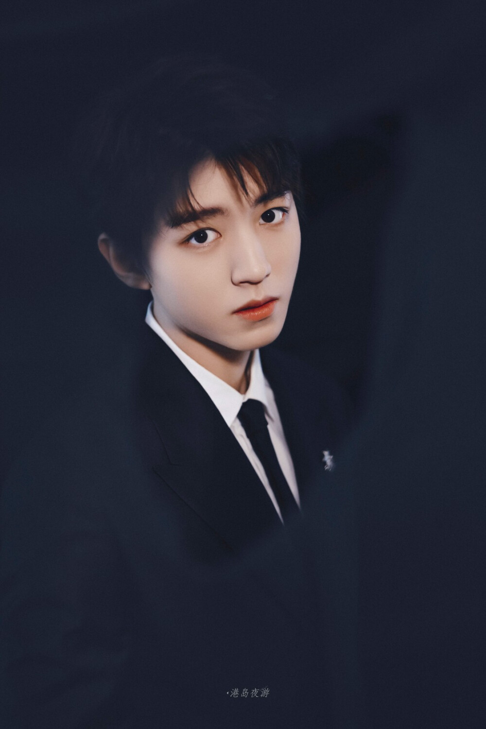 78王俊凯 cr.港岛夜游 - 高清图片,堆糖,美图壁纸兴趣社区