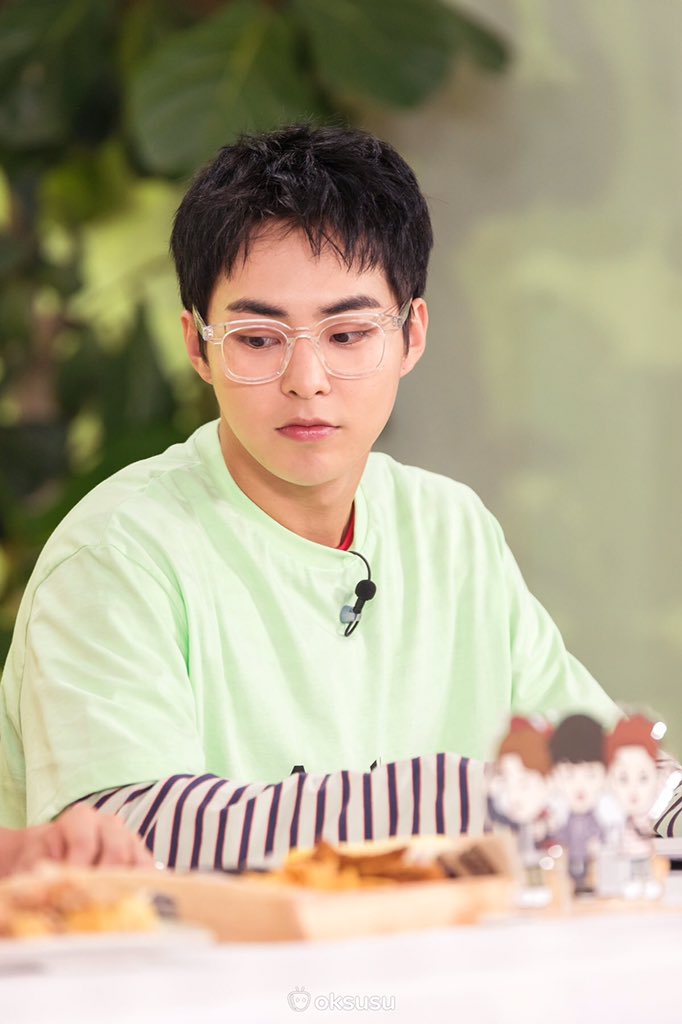 EXO xiumin 金珉锡 秀珉