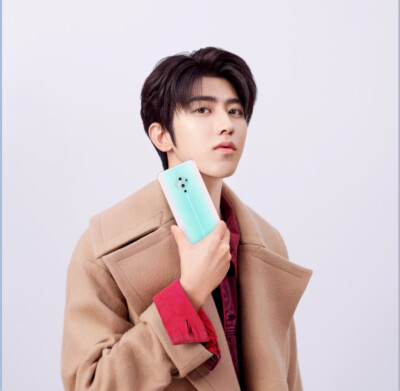 cr: vivo
蔡徐坤