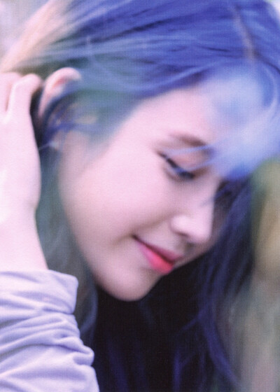 IU 李知恩♥︎ LovePoem专辑扫图