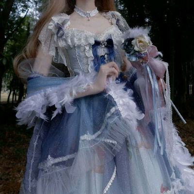 物极必反人美必单