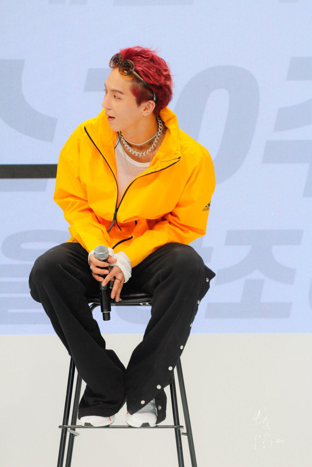 宋旻浩 MINO
❦191009 ADIDAS70周年活动❦
✨ⓌⒾⓃⓃⒺⓇ✨