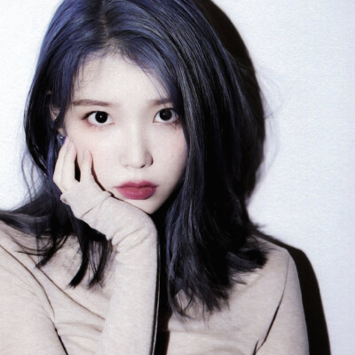 IU