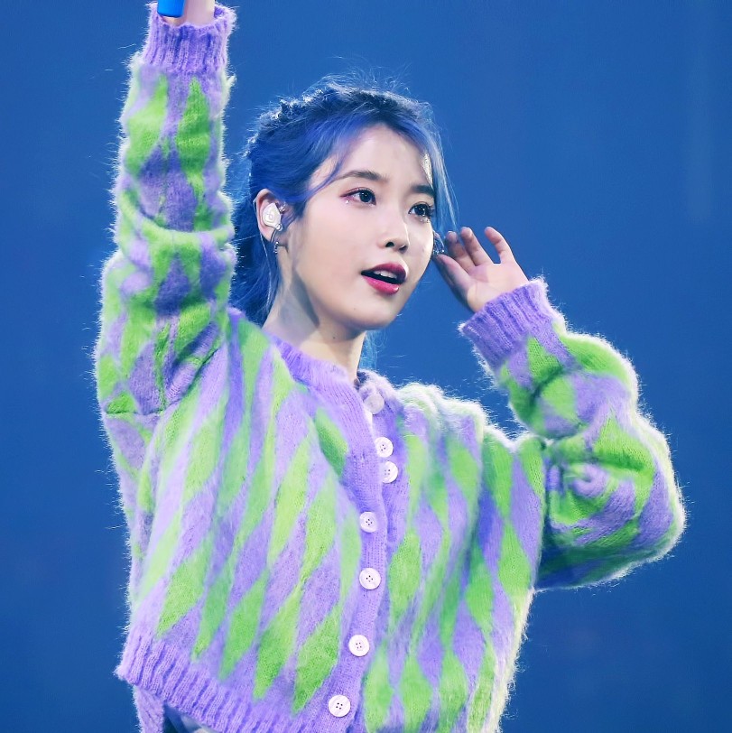 IU LovePoem