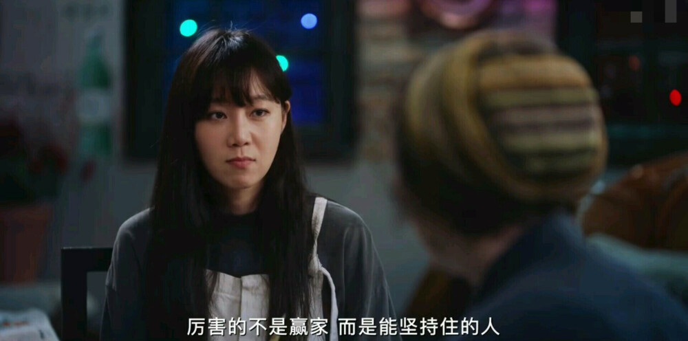 《山茶花开时》