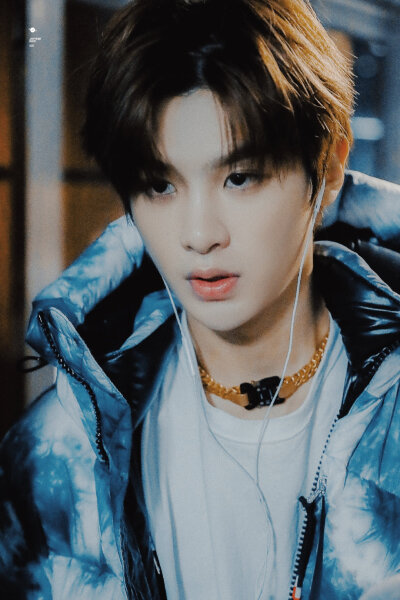 justin黄明昊 11.24上海飞曼谷