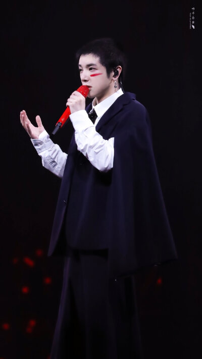 华晨宇 19火星演唱会 海口 191116