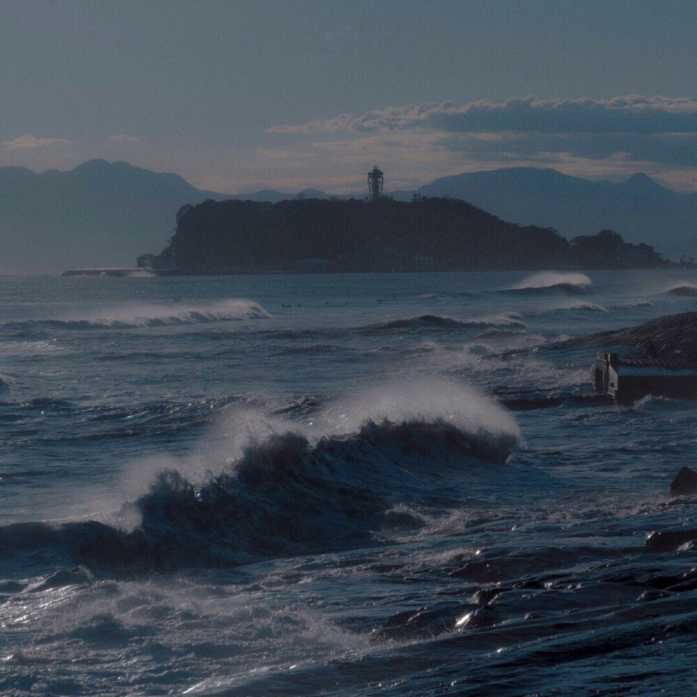 岁月像海浪