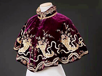 维多利亚时代的斗篷