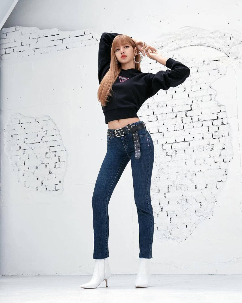 LISA
BLACKPINK
粉墨
美女
明星
壁纸
手机壁纸