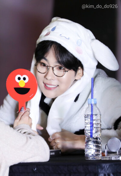 金秦禹 JINU
✎191109 新村签售会✎
✨ⓌⒾⓃⓃⒺⓇ✨