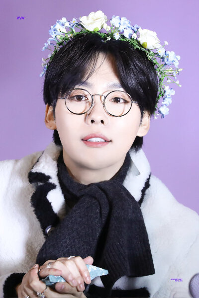 金秦禹 JINU
✎191109 新村签售会✎
✨ⓌⒾⓃⓃⒺⓇ✨