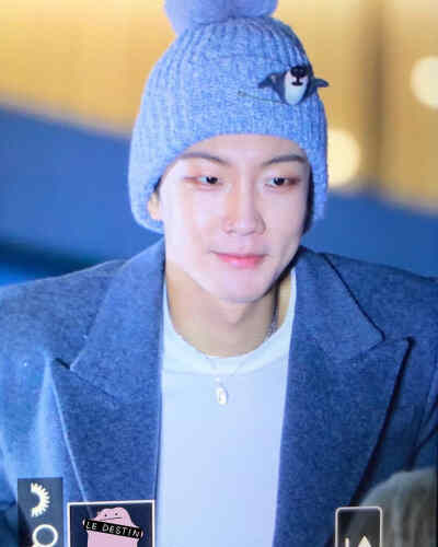 李昇勋 HOONY
✎191109 新村签售会✎
✨ⓌⒾⓃⓃⒺⓇ✨