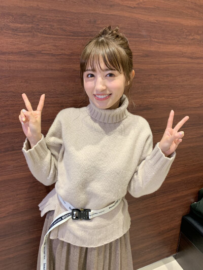 逢田梨香子