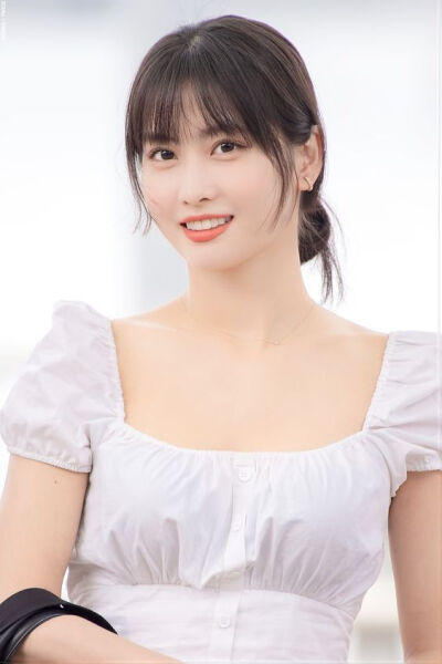 平井桃
MOMO
TWICE