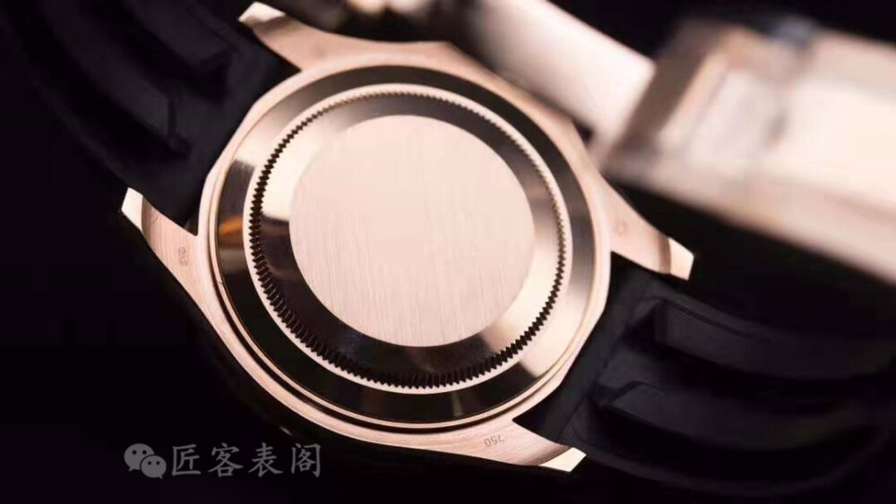 VR神级​劳力士金​游艇——116655腕表，震撼登​场。pvd电镀‎玫瑰‎金，40mm，海鸥2836机芯/3135机芯。采用真空负​离子电镀工艺，确保​抗腐蚀​耐划痕效果。表圈外​层镀有​防指​纹硬膜​，确​保长时间佩戴也能光亮如​新。