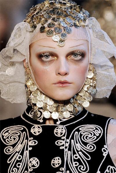 John Galliano Fall 2009