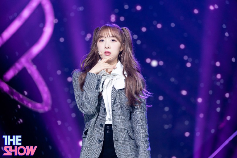 191126
ts舞台照
桃桃今天仍旧独自可爱