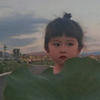 可爱女生头像♡
图源：小茉茉baby 