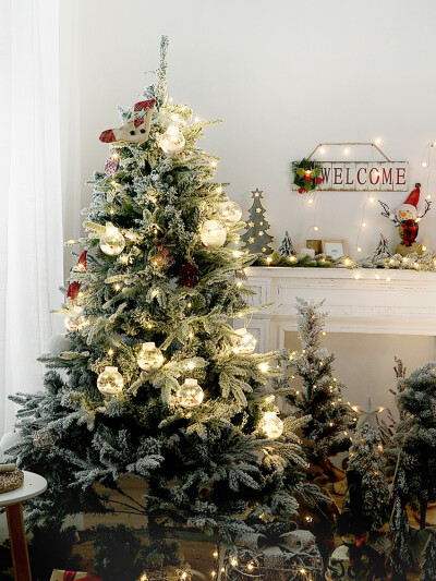 圣诞节装饰品场景布置商场店铺店面橱窗圣诞树创意道具挂件led灯