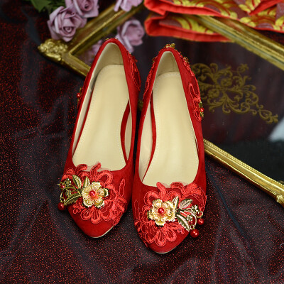 婚鞋女平底秀禾鞋孕妇结婚鞋古风复古中式新娘鞋红色低跟水晶鞋