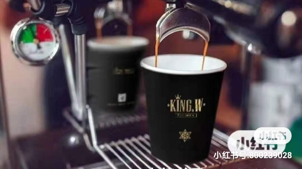 中华茶饮 放眼世界 世界很忙
我们更忙
忙着量身打造
The King of Milk Tea. 國王奶茶
Milk Tea Kingdom。 奶茶王國
虎虎生风·虎虎生威·雄起異。
[爱心]Taiwan maker[爱心]
KlNG－W
Milk tea http://t.cn/AigtNfZP ​​​ http://t.cn/AigJHshD ​​​
