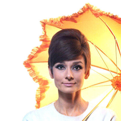  Audrey Hepburn ，Douglas Kirkland 拍摄于1965年 ​​​