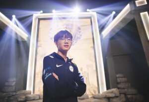 人各自有梦 愿都能实现

喻文波 谢天宇 高振宁 宋义进 小乐言 卢崛