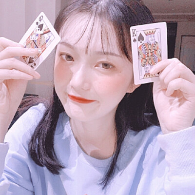 自截女头
原截：裙也