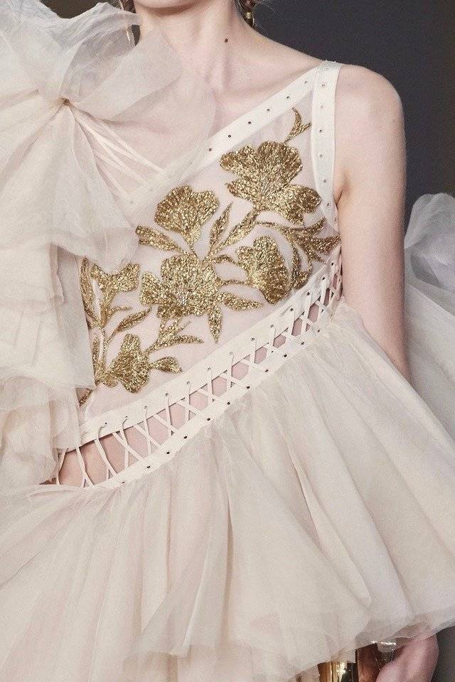 Alexander Mcqueen Spring 2020 Details ​​