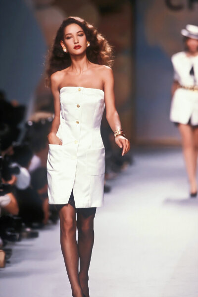 Chanel S/S 1988 . 