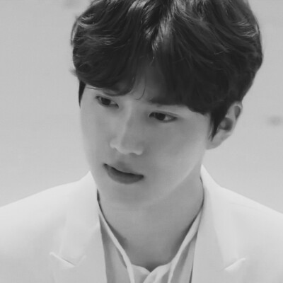 EXO