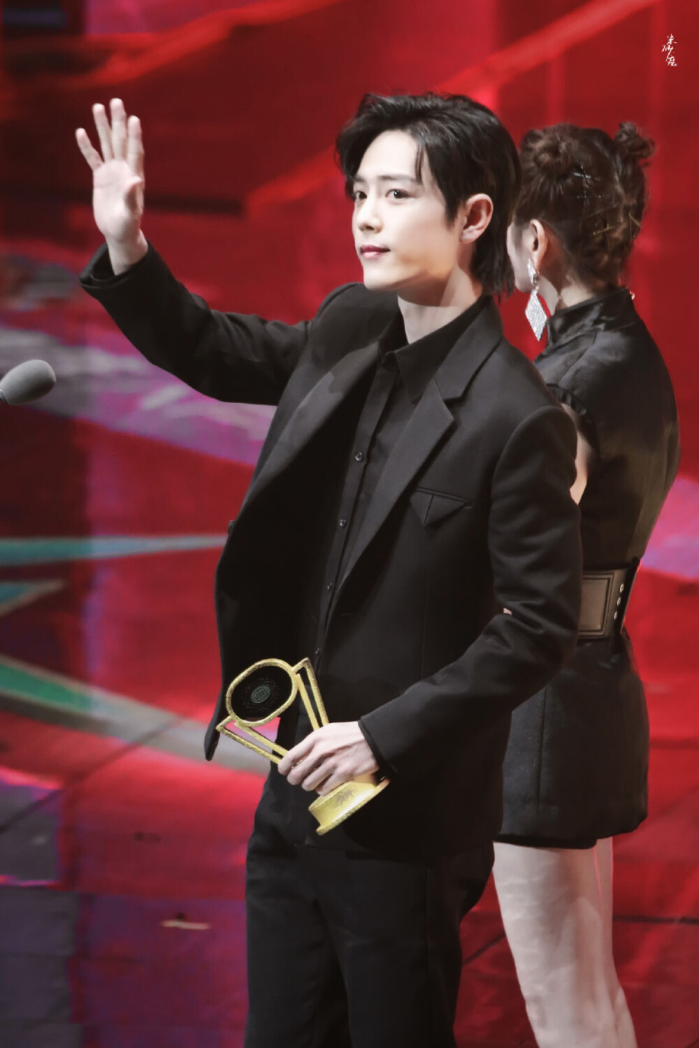 191206 爱奇艺尖叫之夜 肖战