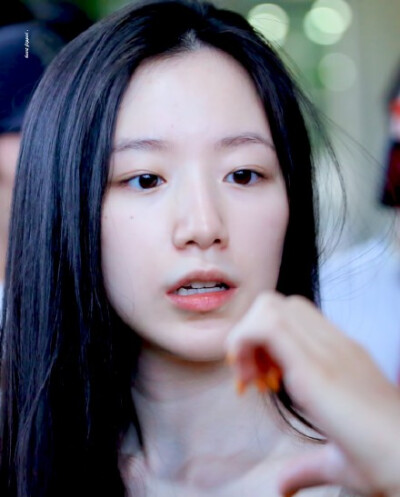 190710 仁川机场入境 饭拍高清 7P
cr. 0106SHUHUA