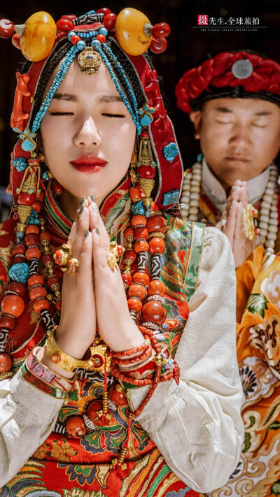 藏族美女，少数民族，民族风，人物特写