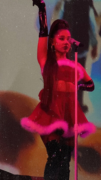 Ariana Grande tour cute A妹