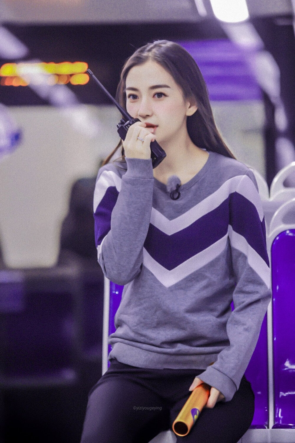 杨颖／高清美图
图源：wb 怡子有个颖
AB超美套图