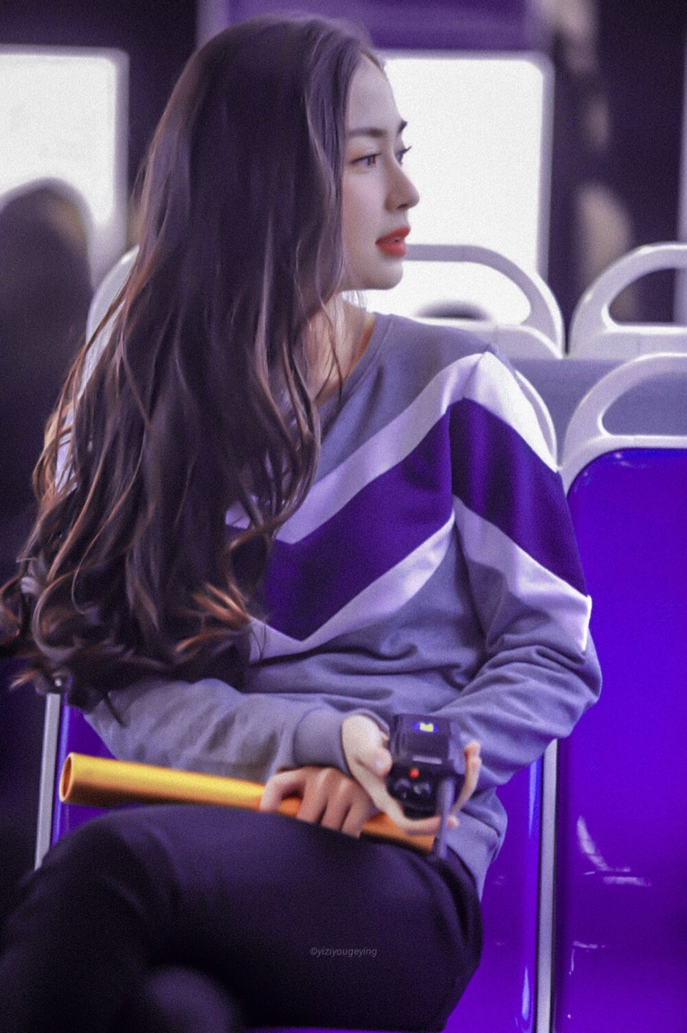 杨颖／高清美图
图源：wb 怡子有个颖
AB超美套图