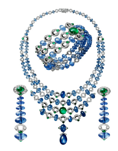 卡地亚 （Cartier）MAGNITUDE珠宝系列LYRIDES项链、手镯和耳环套装