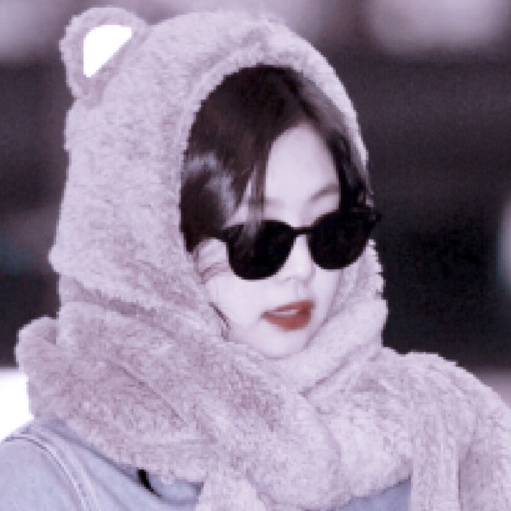 小黄君
我不管了 妮妮最可爱 瞎修都好看TT