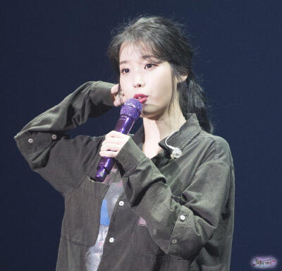 IU 李知恩 新专！！夏天已经结束❤️