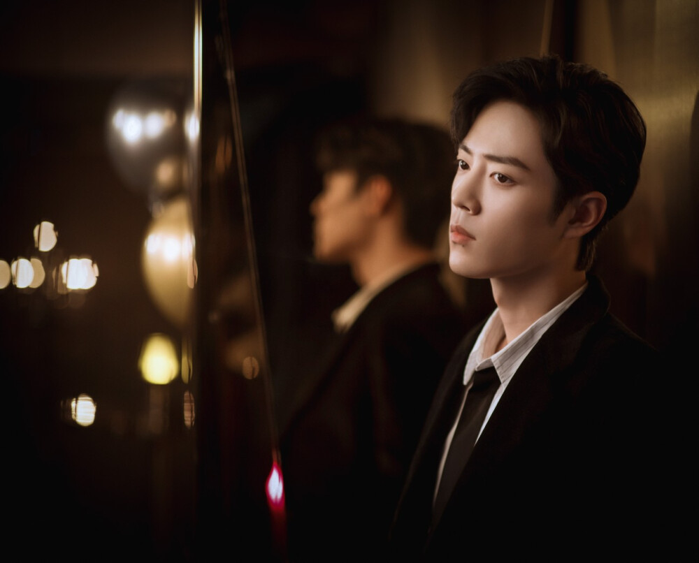 肖战 191211
雅诗兰黛口红微电影