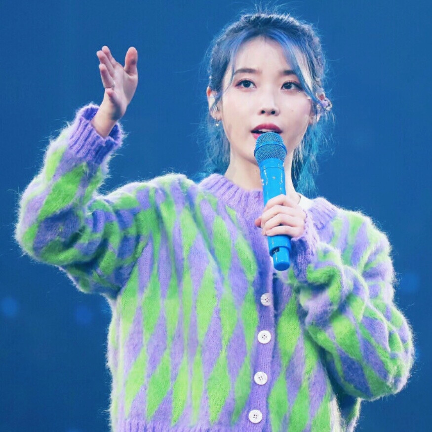 iu blue杨雯书